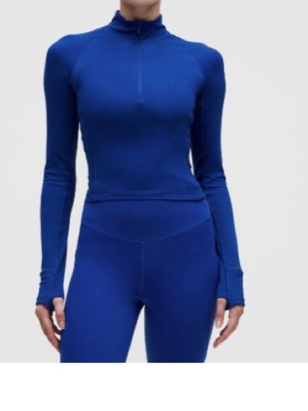 Lululemon it’s rulu half zip waist length size large (fits an 8 IMO)